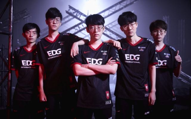 为球队的攻 为球队的攻