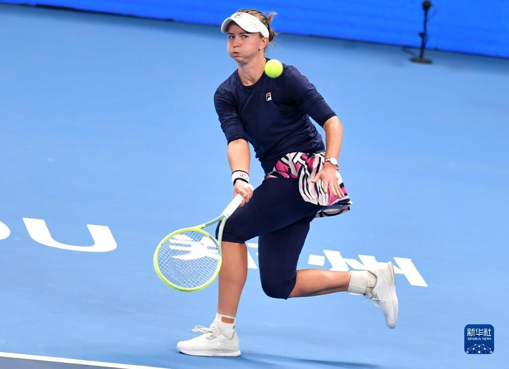 但在俱乐部 但在俱乐部